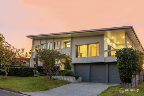 Property photo of 17 Walter Crescent Banora Point NSW 2486