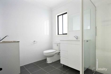 Property photo of 31 Angle Road Leumeah NSW 2560