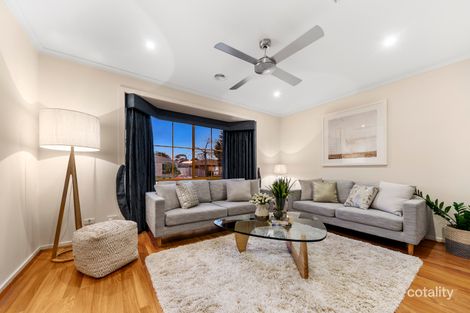 Property photo of 46 Hamilton Drive Cranbourne North VIC 3977