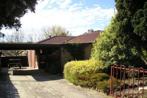 Property photo of 5 Calrossie Close Endeavour Hills VIC 3802