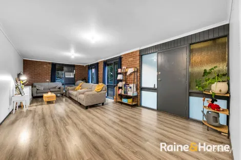Property photo of 64 Ballan Road Werribee VIC 3030