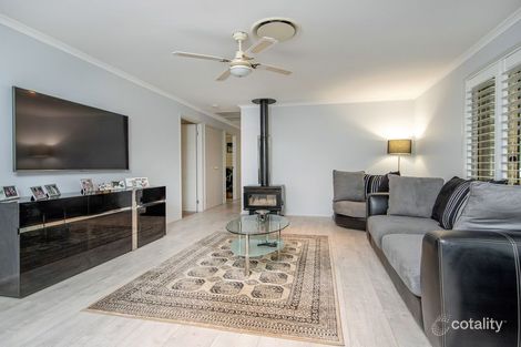 Property photo of 8 Durham Grove Wallalong NSW 2320
