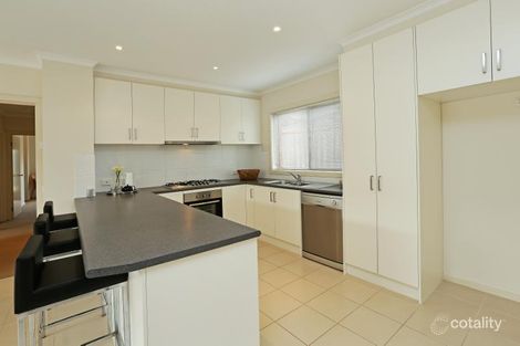 Property photo of 35 Grassland Grove Leopold VIC 3224