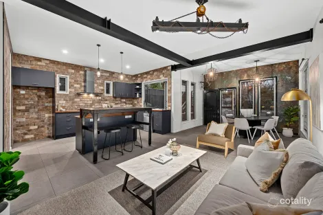 Property photo of 35 Mossgrove Street Woolloongabba QLD 4102