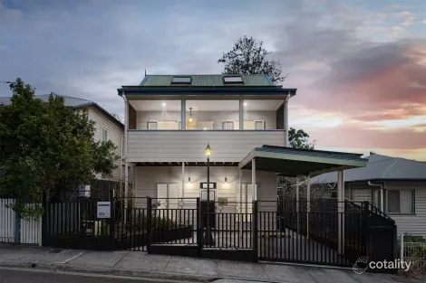 Property photo of 35 Mossgrove Street Woolloongabba QLD 4102