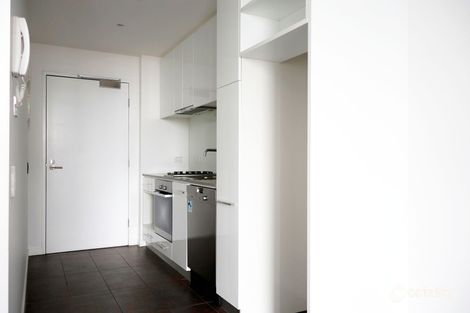 811/8 Marmion Pl, Docklands, VIC 3008