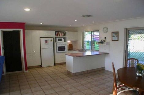 Property photo of 13 Rosswood Court Helensvale QLD 4212