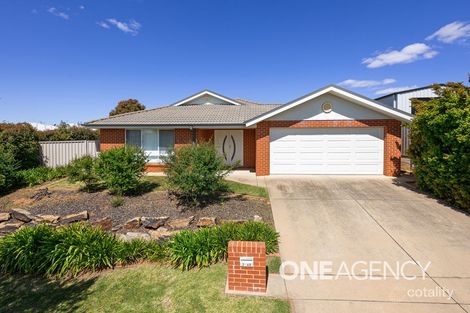 Property photo of 60 Yarrawah Crescent Bourkelands NSW 2650