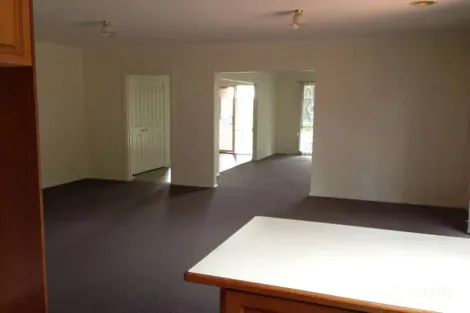 Property photo of 2/222 Stephensons Road Mount Waverley VIC 3149