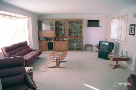 Property photo of 26 Molong Road Old Bar NSW 2430