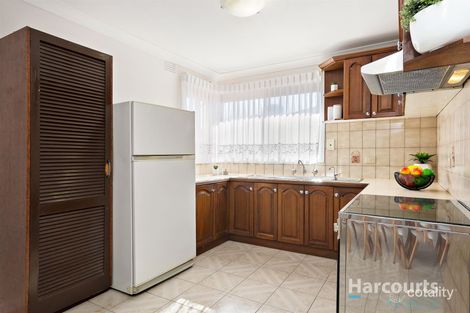 Property photo of 12 Leeson Grove Lalor VIC 3075