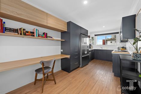 Property photo of 8/35 Kitchener Street Coorparoo QLD 4151