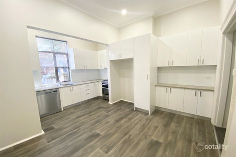 2/26 Warren Rd, Marrickville, NSW 2204