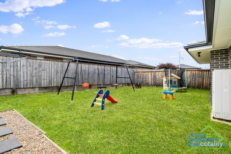 Property photo of 21 Devlin Drive Gledswood Hills NSW 2557