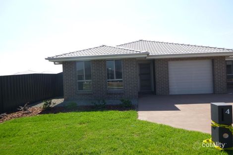 Property photo of 1/4 Malian Street Cliftleigh NSW 2321