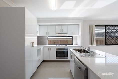 Property photo of 35 Capricorn Crescent Springfield Lakes QLD 4300