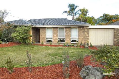 Property photo of 8 Gaynor Crescent Glen Waverley VIC 3150