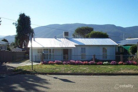 4 Harris St, Corryong, VIC 3707