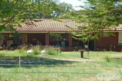 86 Watson Dr, Barragup, WA 6209