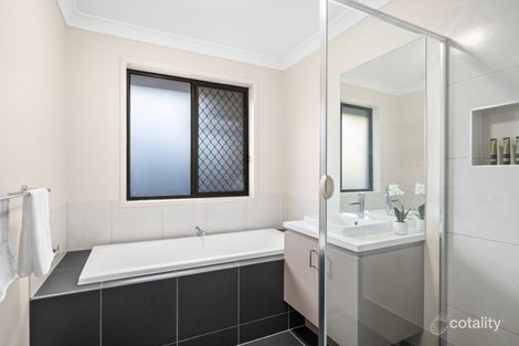 Property photo of 14 Barakula Street South Ripley QLD 4306