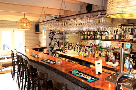 50 Old Barrenjoey Rd, Avalon Beach, NSW 2107