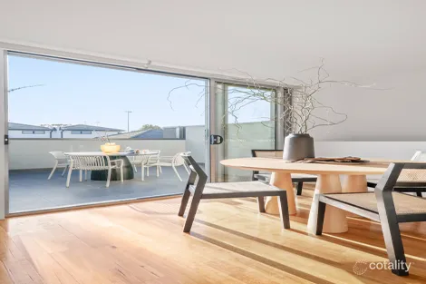 Property photo of 2/14 Ila Street Glenroy VIC 3046