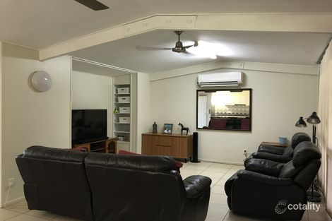 Property photo of 9 Colong Court Rocky Point QLD 4874