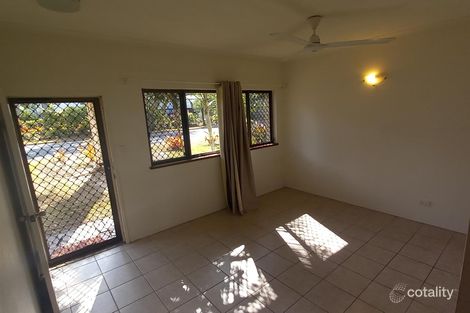 12/21-31 Poinciana St, Holloways Beach, QLD 4878