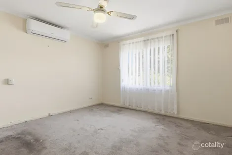 Property photo of 18 James Street Morphett Vale SA 5162