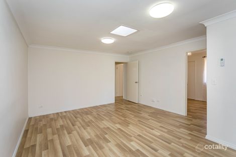 Property photo of 6B Knott Court Camillo WA 6111
