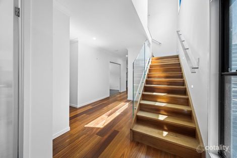 Property photo of 102 Kempsie Road Upper Mount Gravatt QLD 4122