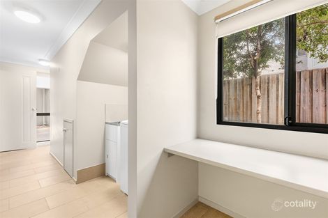 Property photo of 1/16 Brasted Street Taringa QLD 4068