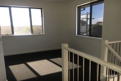 Property photo of 25 Watson Street Macleod VIC 3085