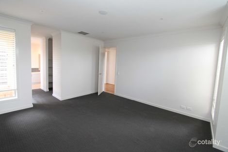Property photo of 32 Dorset Drive Alfredton VIC 3350