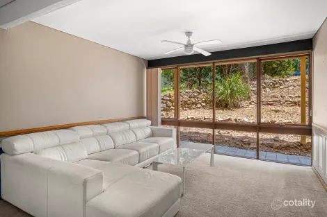 Property photo of 5 Stephen Close Castle Hill NSW 2154