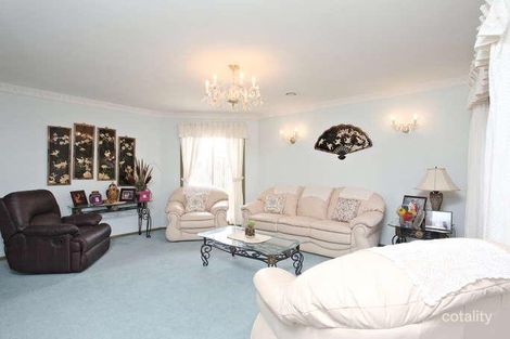 Property photo of 11 William Wright Wynd Hoppers Crossing VIC 3029