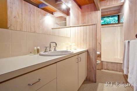 Property photo of 30 Young Street Flinders VIC 3929