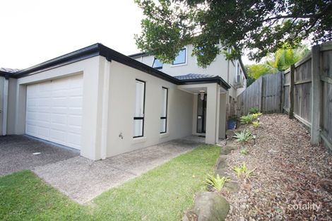 Property photo of 2/4 Jayden Place Molendinar QLD 4214
