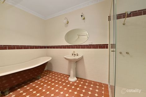 Property photo of 28 Deutscher Street Avondale Heights VIC 3034