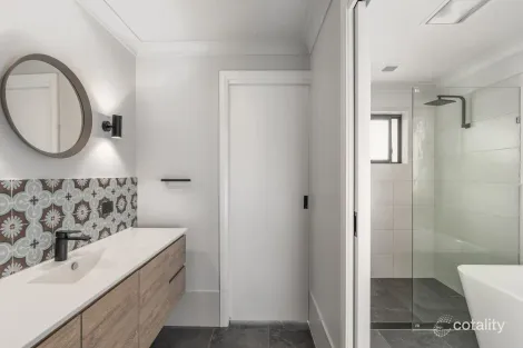 Property photo of 18 Fairway Drive Bowral NSW 2576