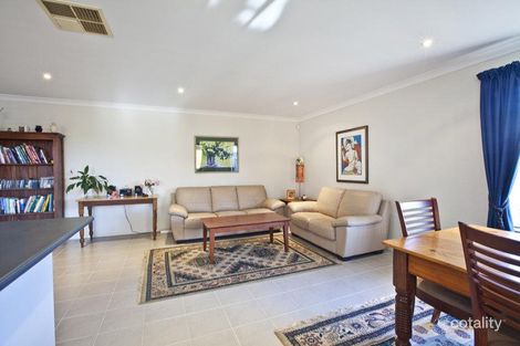 Property photo of 9 Witney Close High Wycombe WA 6057