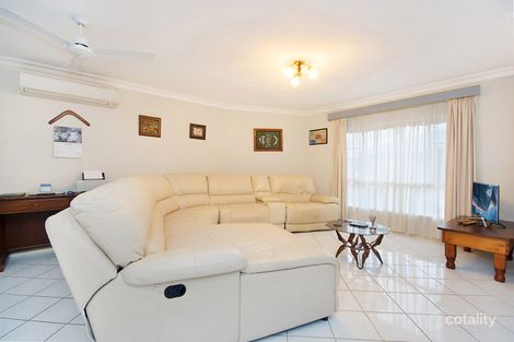 Property photo of 2/25 Casuarina Close Yamba NSW 2464
