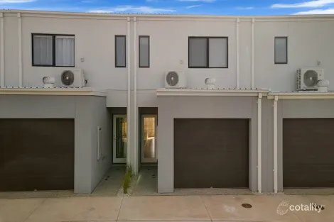 Property photo of 3 Ometepe Walk Craigieburn VIC 3064