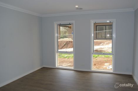 Property photo of 122 Bexley Boulevard Drouin VIC 3818
