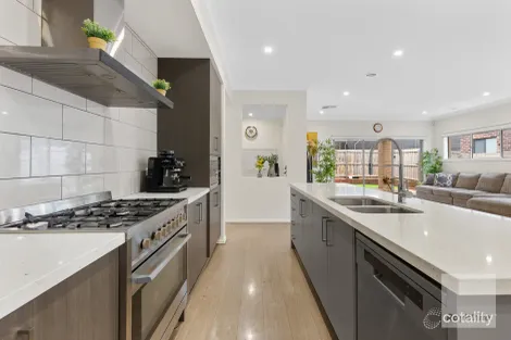 Property photo of 13 Cassowary Street Aintree VIC 3336