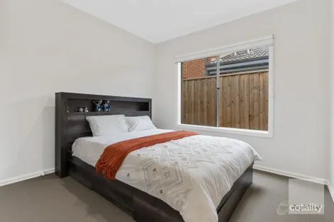 Property photo of 13 Cassowary Street Aintree VIC 3336