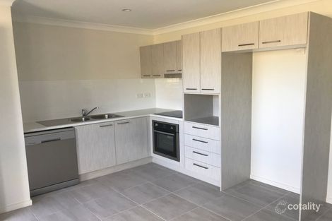 Property photo of 38 Kevin Mulroney Drive Flinders View QLD 4305