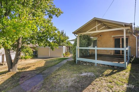 8 Laura Pl, Karabar, NSW 2620