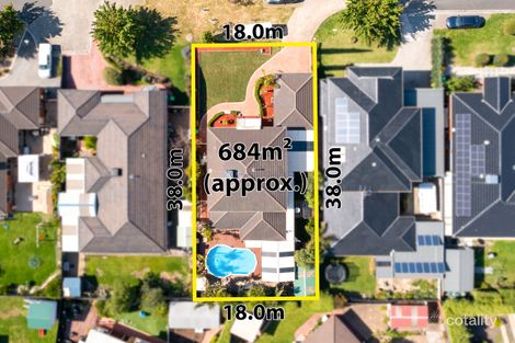 Property photo of 7 The Walk Taylors Hill VIC 3037