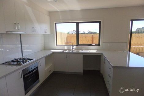 Property photo of 2/21 Central Avenue Tyabb VIC 3913